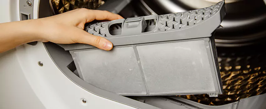 Signs Of A Clogged Dryer Lint Trap in Cherry Hill, Virginia